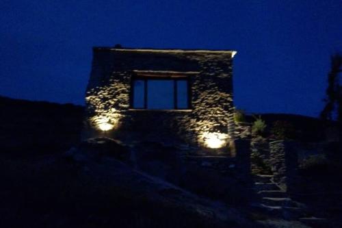 XOXLAKAS STONE HOUSE - ΧΟΧΛΑΚΑΣ ΠΕΤΡΙΝΟ ΣΠΙΤΙ, Andro (foto 3)