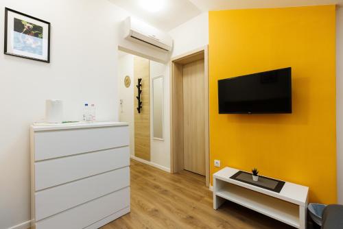 1 twin bed