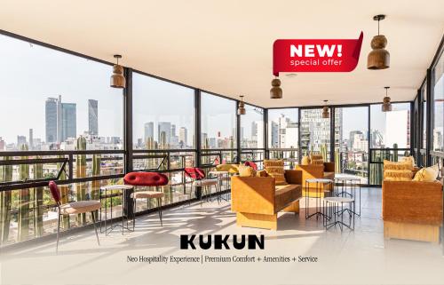 Casa Insurgentes by Kukun Mexico City