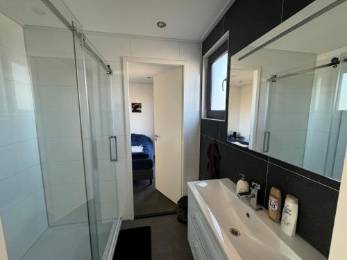 Enkhuizer Strand Chalet WellenZeit Haus Nr 260 in Boerenhoek Molenweg Burgwal