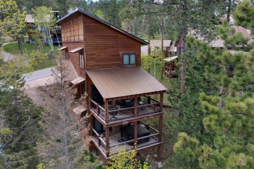 Heart of Gold Lodge