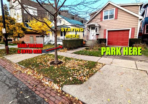 Walkable Elmwood Cottage, No Chores 2Bath 2BR 1Car near Forest Lawn