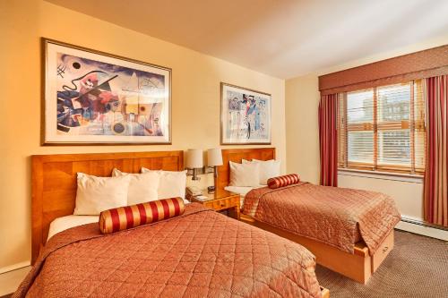 2 double beds