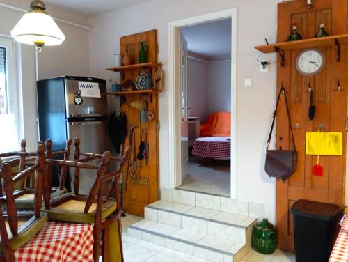 Gergely-Haz, a volt Peteri Dezsas Vendeghaz in Sajószentpéter