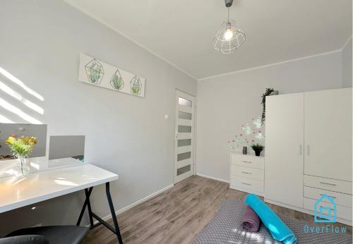 Cactus Room 10 Min to Old Town Gdańsk,PKP & Shopping Mall 4