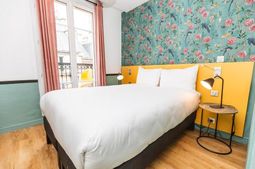 Vintage Paris Gare du Nord by Hiphophostels - image 11