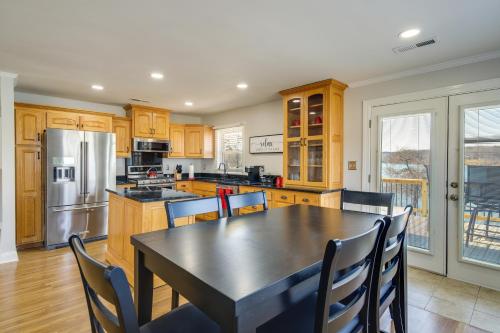 Kingston Vacation Rental with On-Site River Access! in Kingston, USA