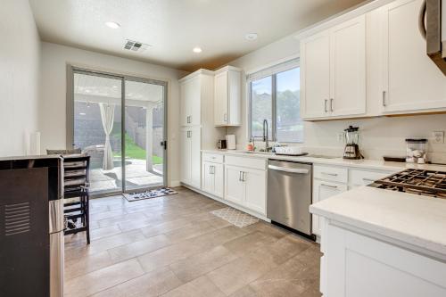 Desert Escape with Pool Oasis Near Golfing and Vegas!