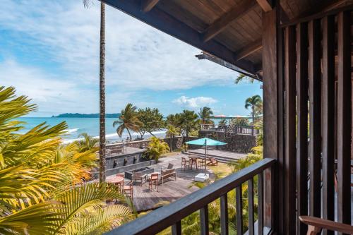 ทัศนียภาพ, La Coralina Island House in โบกัส เดล โตโร