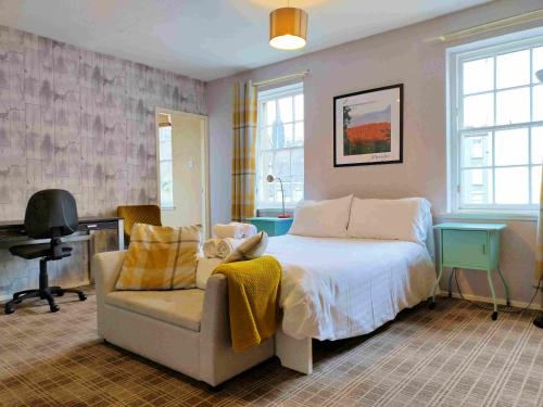 amazing apartments - Websters Land - Castle View, Edinburgh (photo 2)