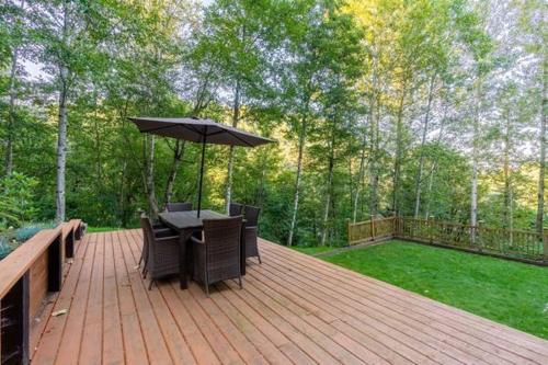 2 Bedroom Private Guest Suite on a hill in Abbotsford, Canada