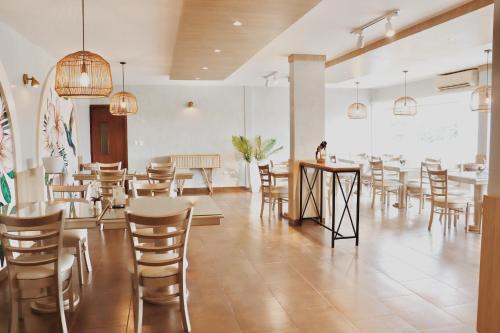 Palmar Del Sol Hotel in Quevedo