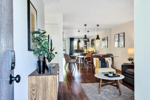 Fresh & Humble Condo for Two - A Ryson Property in Palm Springs, USA