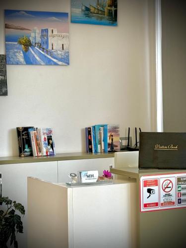 Mucobega Hotel - image 11