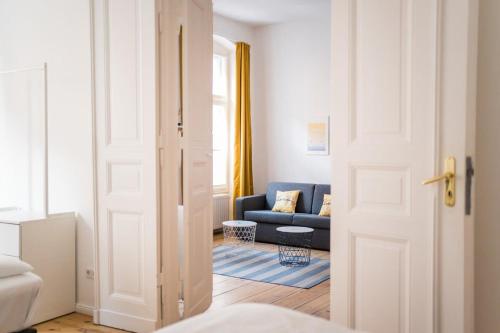 Apartment at Rosenthaler Platz, Berlin (Foto 9)