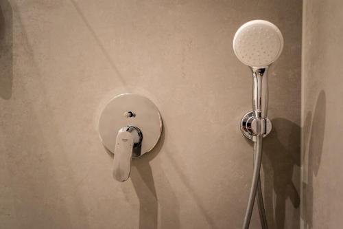 Apartment image 8