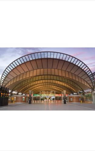 Sydney Olympic Park Walk to Aquatic Centre and Stadium