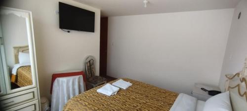 Double Room with Private Bathroom image 5
