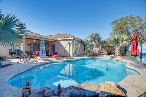 Sunny Peoria Oasis with Private Pool and Gas Grill! - Peoria
