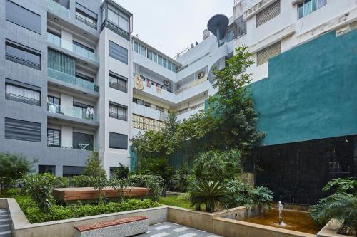 Apartment image 10