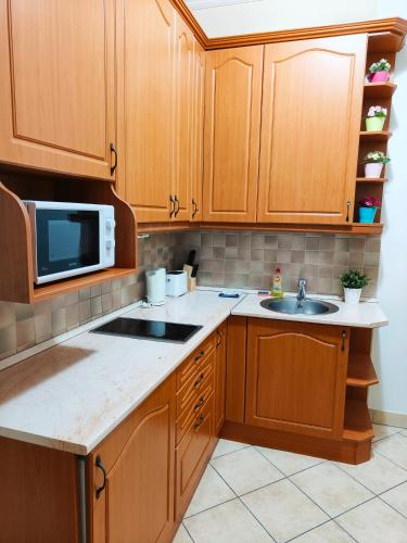 King Apartment 4