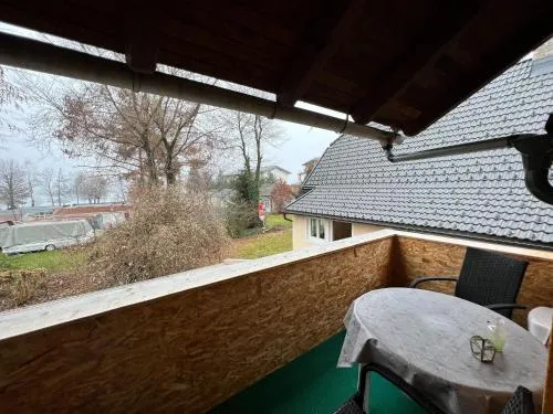 Apartment Bodensdorf near Ski & Lake in Tratten, Österreich