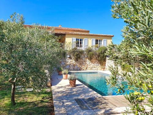 Beautiful Provencal country house in nature - Location saisonnière - Aups