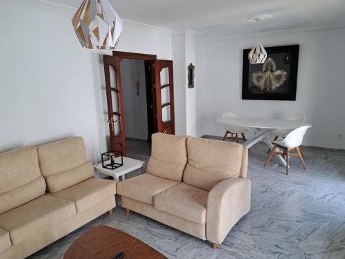 . Encanto Urbano: Piso céntrico totalmente equipado