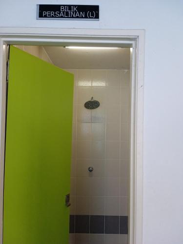A&H Homestay Seberang Jaya with Swimming Pool & 3 Bedroom AC A&H Homestay Seberang Jaya with Swimming Pool & 3 Bedroom AC