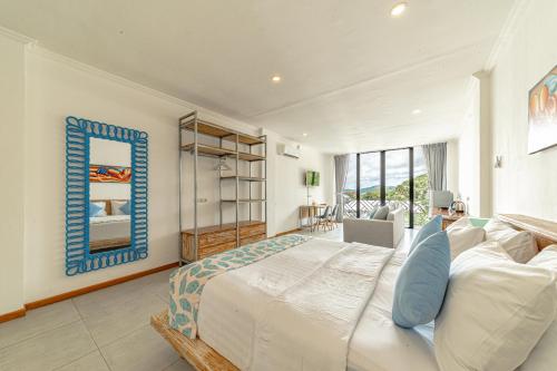 코모도 스위트 다운타운 매니지드 바이 CPM 발리 (Komodo Suites Downtown Managed by CPM Bali) in 라부안 바조