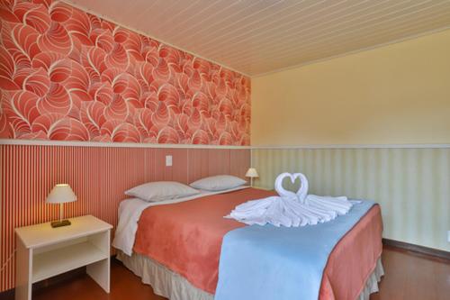 Standard Double Room image 4