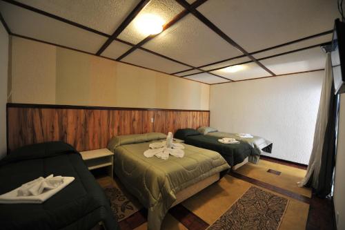 Standard Family Room image 1