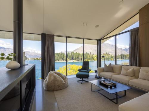 Lakeside on Park Street - Villa by MajorDomo - image 9