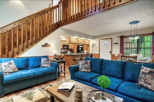 Beary Peaceful Smokies Retreat: Hot-Tub & Pools in Pigeon Forge, USA