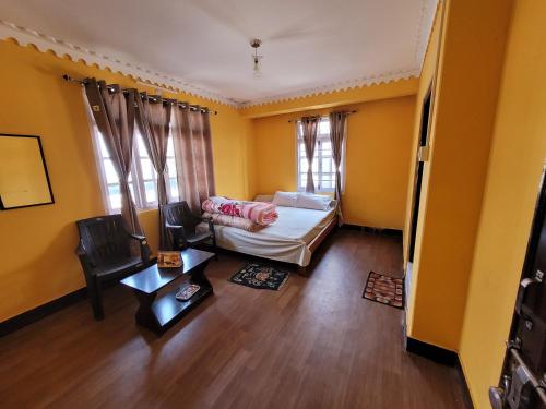 . bhardwaj hotel