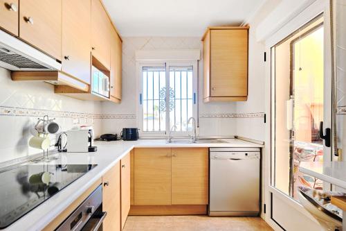Konyha, Casa Tortuga - 3 bedrooms and private pool in Hondon De Las Nieves