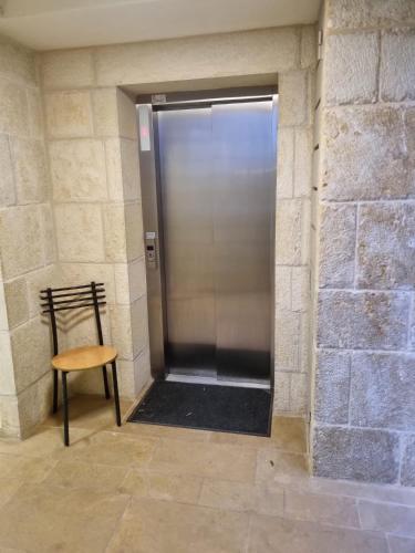 Cute Studio near Yad Vashem. FREE street parking in 西山腰