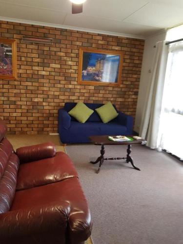 Haven Retreat-2 units with 2 bedrooms each in Kingscote, Kangaroo Island