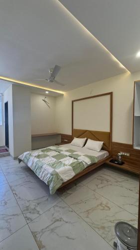 Hotel Prakasham