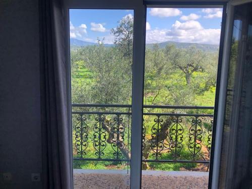 Beautiful Farm House in Ag. Kiriaki