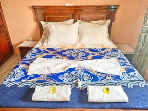 RÉSIDENCE DES 7 COLLINES RÉSIDENCE DES 7 COLLINES