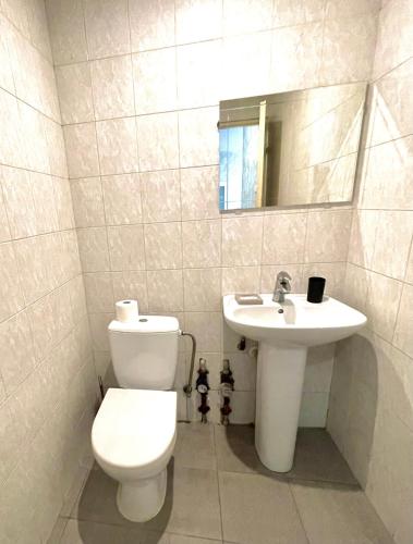 Comfort Triple Room image 7
