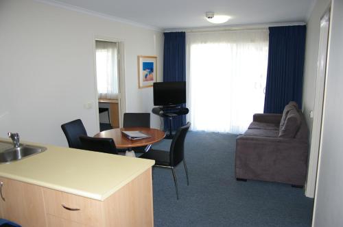 Ramada Encore Belconnen