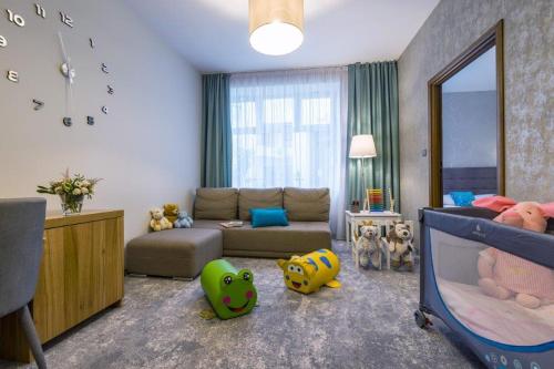 Tulip Hotels - Wroclaw Patio Room Type - Suite 1 Queen Bed 1 Sofa Bed