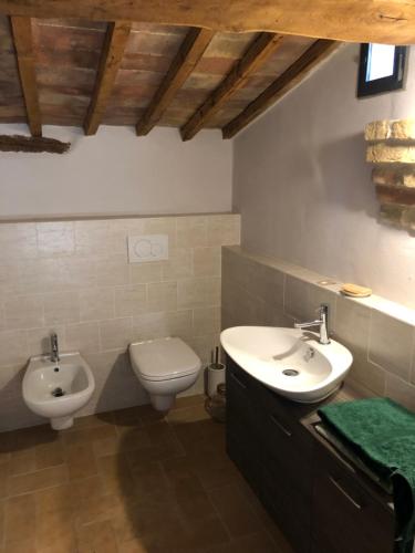  Casa del Giardino delle Rose in San Quirico dʼOrcia