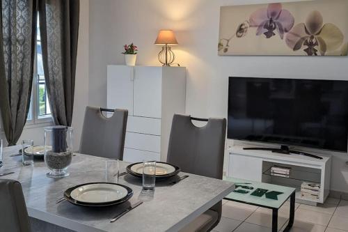 Chic appartement à 5 minutes de bus de Disneyland - Location saisonnière - Serris