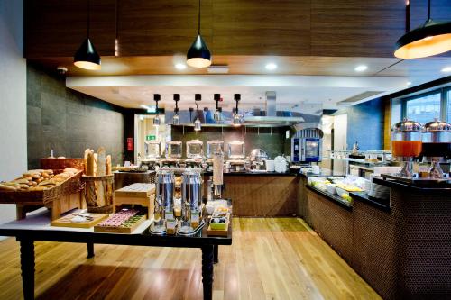 DoubleTree by Hilton Zagreb - image 6