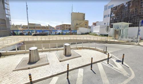Afonso Galo Guest Apartments II in อัลมาดา