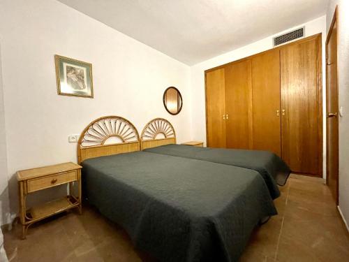 COSTA DAURADA APARTAMENTS CENTER