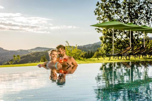 Hüttenhof - Wellnesshotel & Luxus-Bergchalets - Adults only